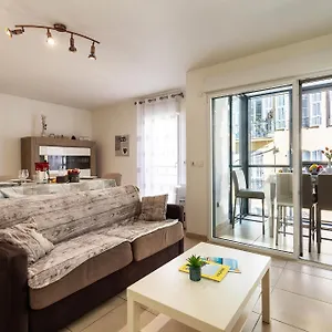 https://jardin-massena-nice.fr-provencehotel.com